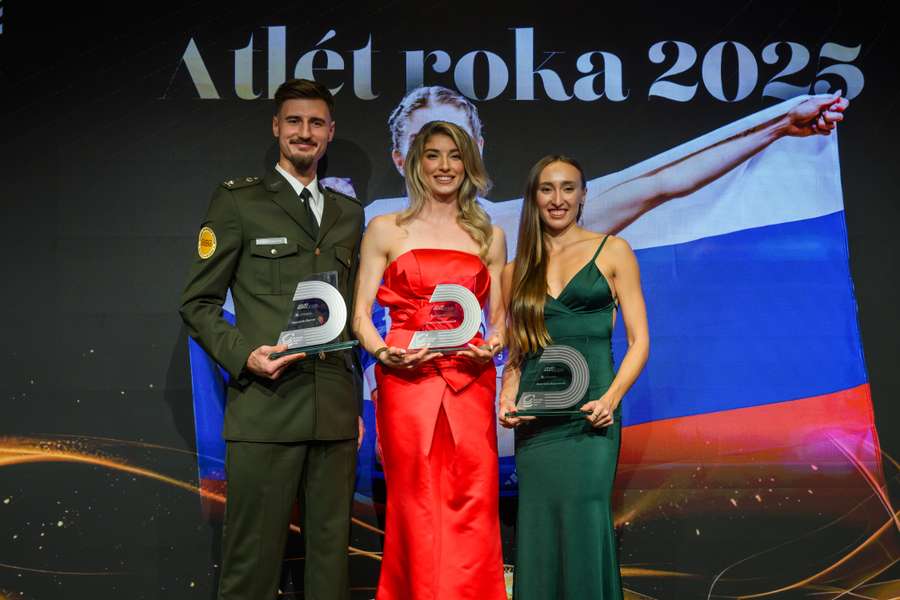 Najlepšia trojica slovenských atlétov v ankete. Najlepšia trojica slovenských atlétov v ankete.