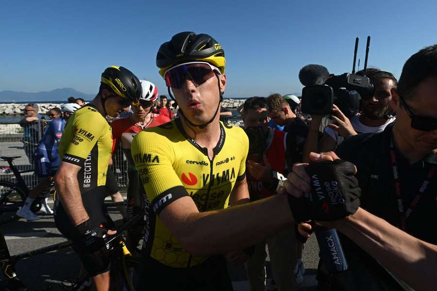 Kooij ha tenido que abandonar el Giro de Italia