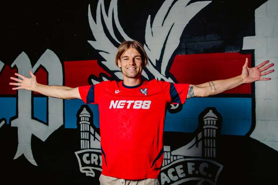 Palace sign Ajax defender Borna Sosa: Everybody agrees it is the best league in the world! Palace sign Ajax defender Borna Sosa: Everybody agrees it is the best league in the world!