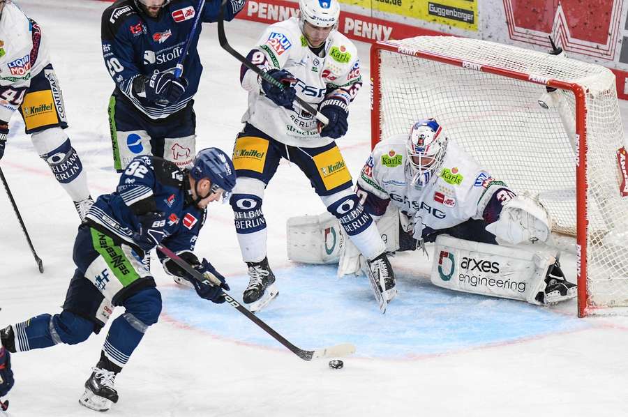 Die Straubing Tigers im Abschluss.