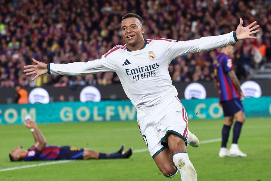 Dopo i due gol al Barcellona, Mbappé vuole confermare il suo momento di forma smagliante Dopo i due gol al Barcellona, Mbappé vuole confermare il suo momento di forma smagliante