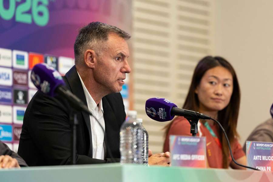 Sydney's own Ante Milicic speaks to reporters ahead of China's quarter-final.
