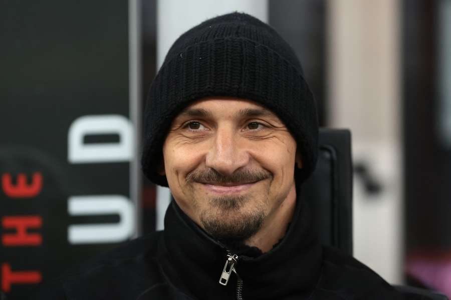 Revenirea lui Ibrahimovic la AC Milan, amânată