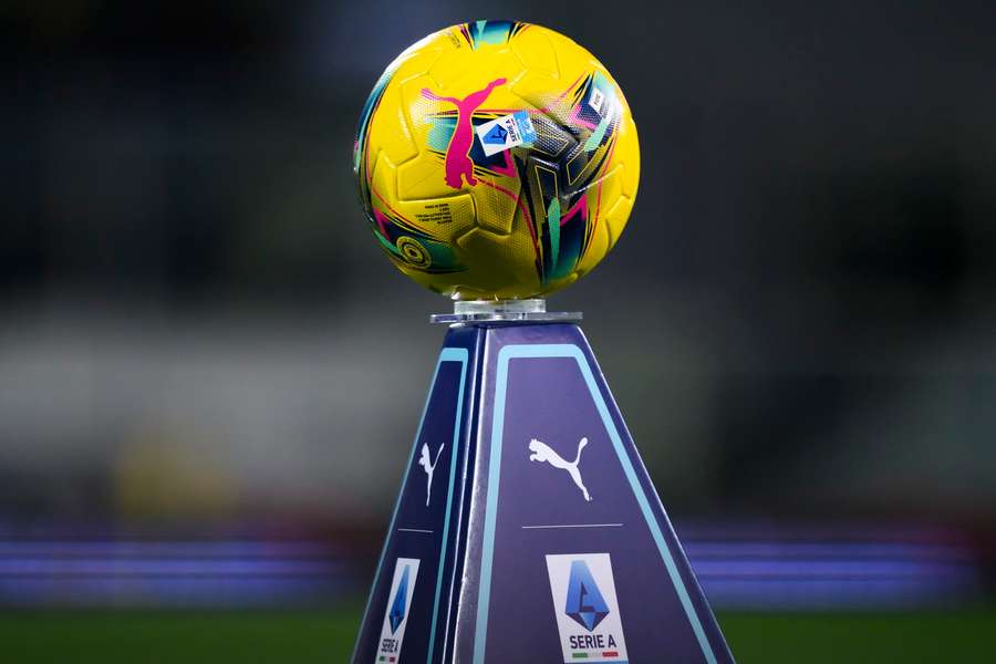 Der Ball ruht am Ostermontag in Italien.