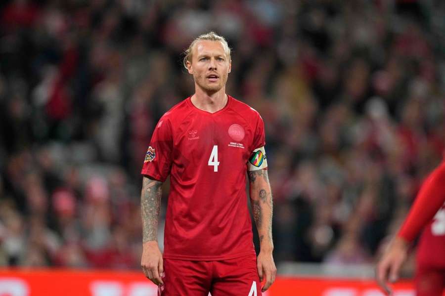 Simon Kjær er med sine 121 landskampe den mest erfarne spiller mellem det danske og det tunesiske landshold.