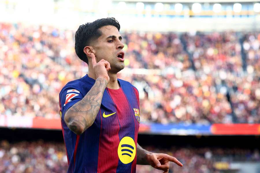 João Cancelo regressou recentemente ao Barcelona