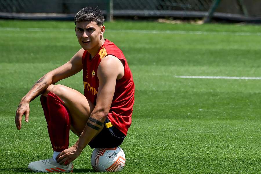 Dybala está na Roma e tem cláusula de saída para o estrangeiro de (apenas) 12 milhões de euros