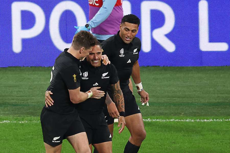 Mit einer Machtdemonstration steht Neuseeland im WM-Finale