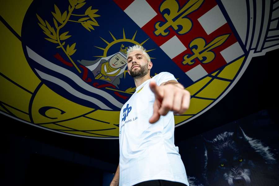 Ignacio de Arruabarrena assinou com o Arouca até final da época Ignacio de Arruabarrena assinou com o Arouca até final da época