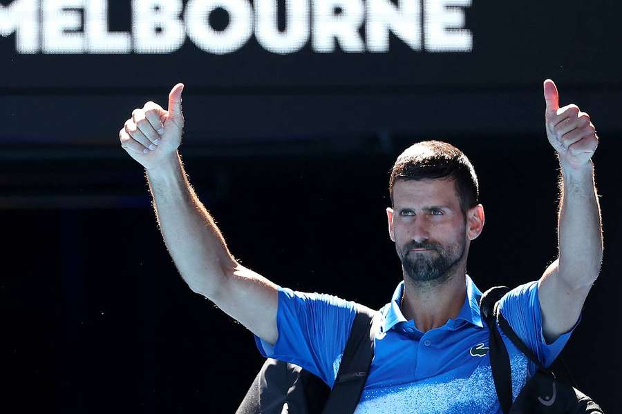 Novak Djokovic a été obligé d'abandonner en demi-finale contre Alexander Zverev vendredi.