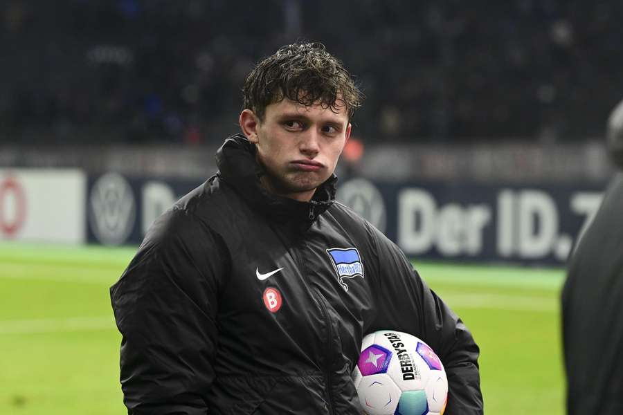 Beim letzten Duell zwischen Hertha und dem HSV schnappte sich Fabian Reese als Spieler des Spiels den Ball.