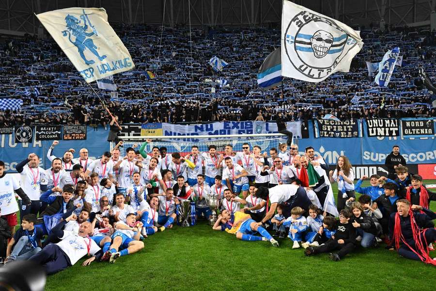 Universitatea Craiova anunță un număr record de abonamente vândute