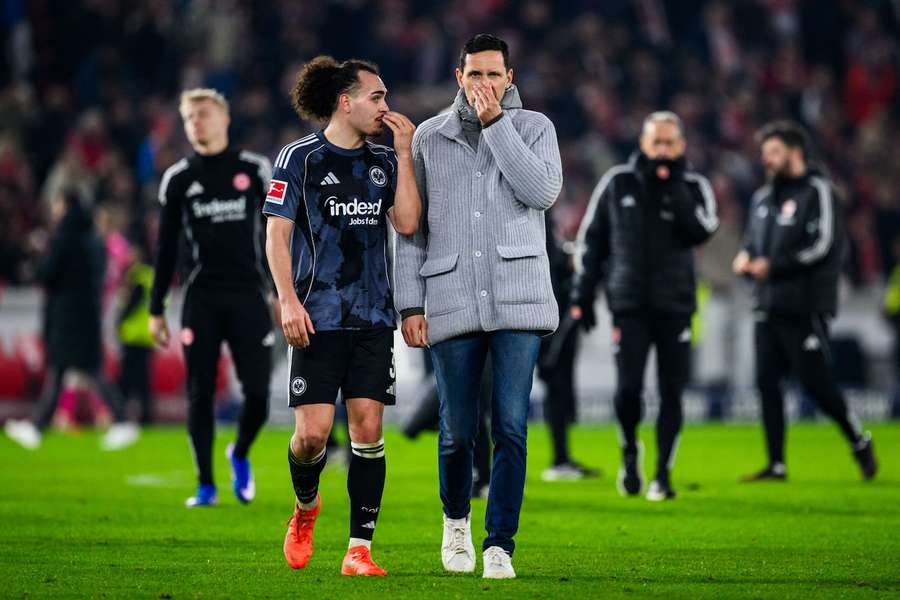 Eintracht Frankfurt hat beim VfB Stuttgart eine bittere Niederlage kassiert.