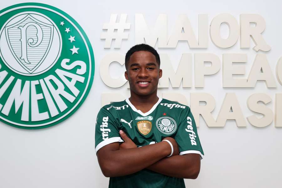 Endrick faz promessas e agradece Palmeiras: "Clube do meu coração"