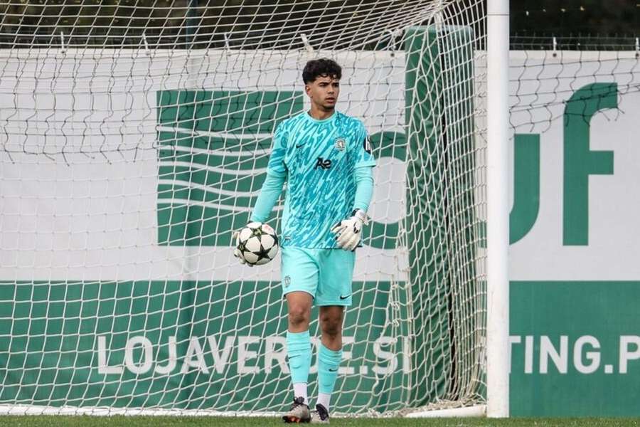 Miguel Gouveia ao serviço do Sporting na Youth League