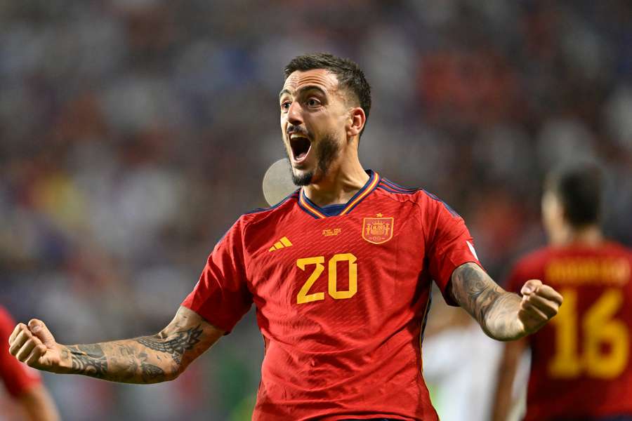 Joselu venceu a Liga das Nações com a Espanha