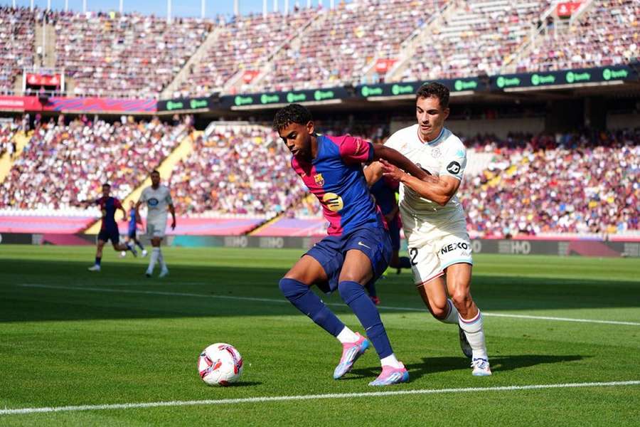 Yamal: Barcelona players happy with Flick playing style