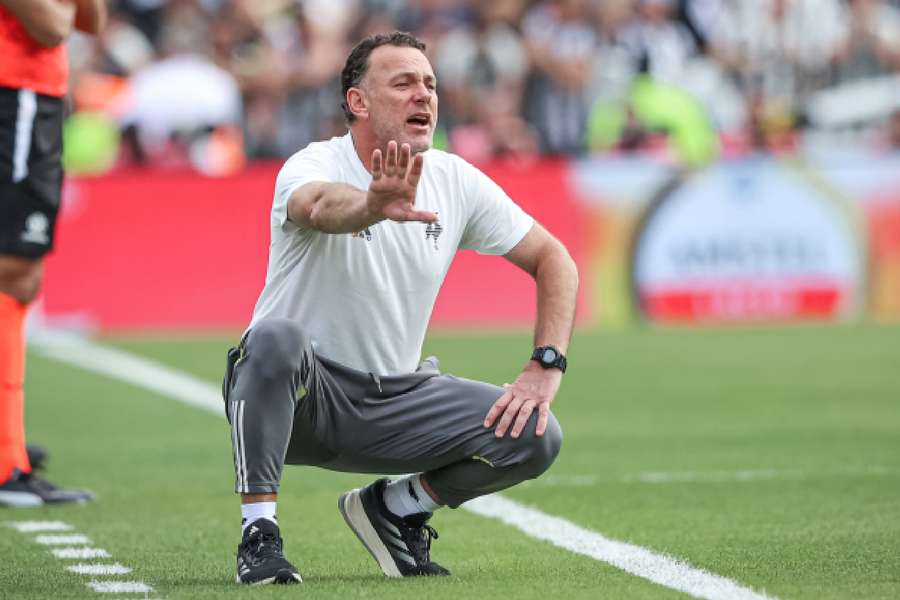 Atlético-MG, de Gabriel Milito, priorizou as Copas e não venceu nenhuma delas Atlético-MG, de Gabriel Milito, priorizou as Copas e não venceu nenhuma delas