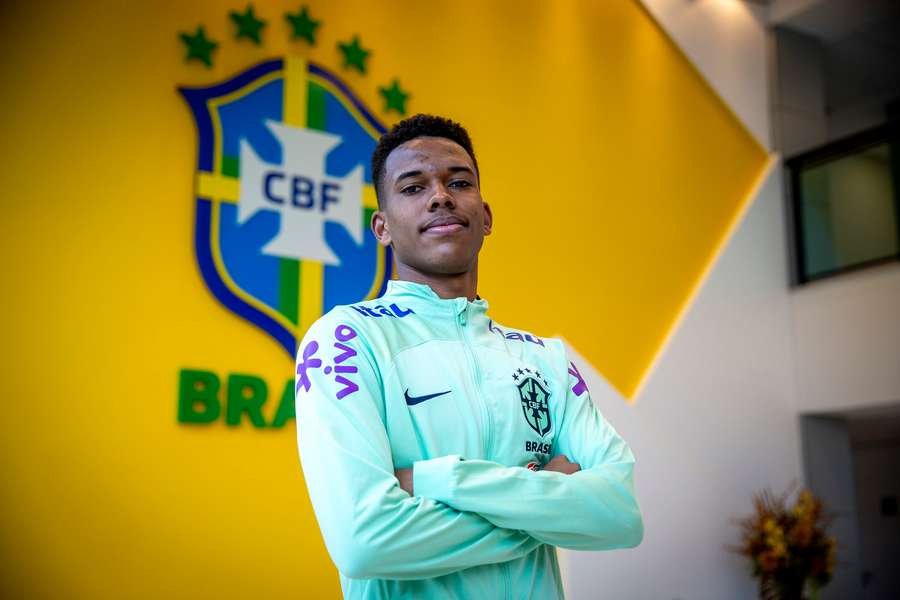 Uma geração inteira só viu a Seleção jogar vestida de Nike