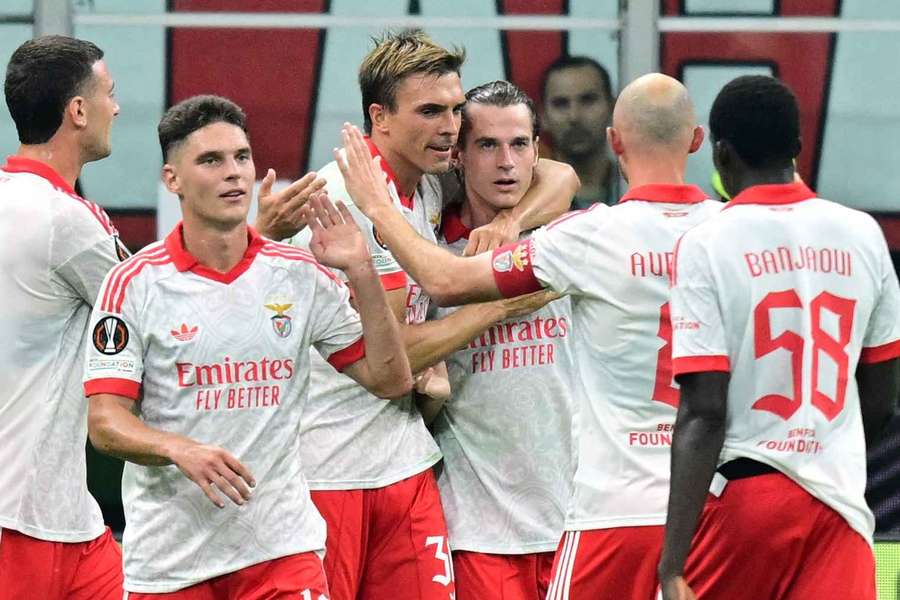 Benfica venceu Milan no San Siro