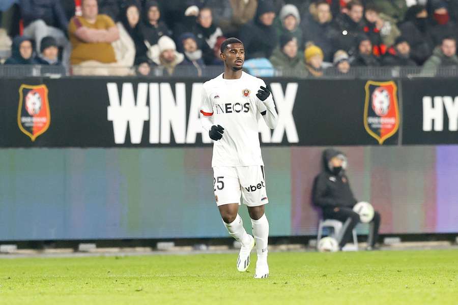 Mohamed-Ali Cho na sua estreia pelo Nice contra o Rennes
