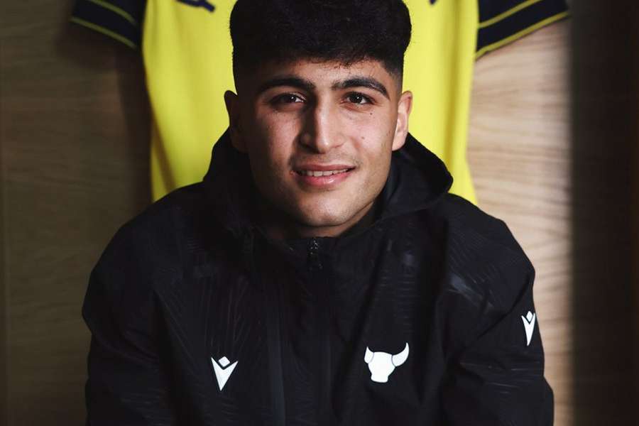 DONE DEAL: Oxford snap up Brentford midfielder Konak