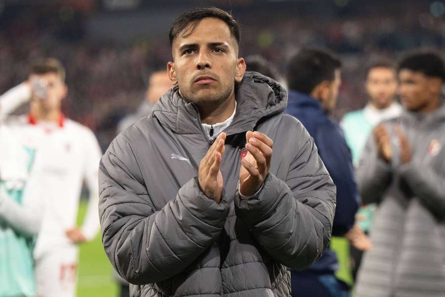 Rodrigo Zalazar assina pelo Sporting até 2031 Rodrigo Zalazar assina pelo Sporting até 2031