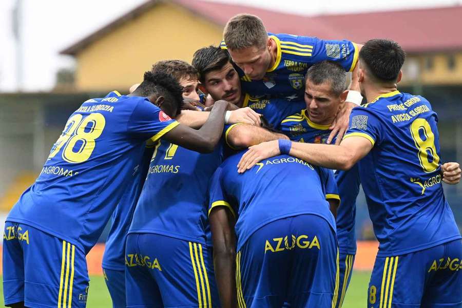Unirea Slobozia învinge Petrolul