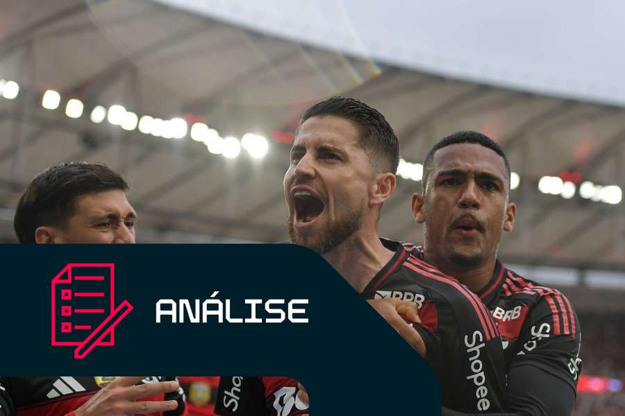 Jorginho, do Flamengo, celebra o seu golo frente ao Palmeiras Jorginho, do Flamengo, celebra o seu golo frente ao Palmeiras