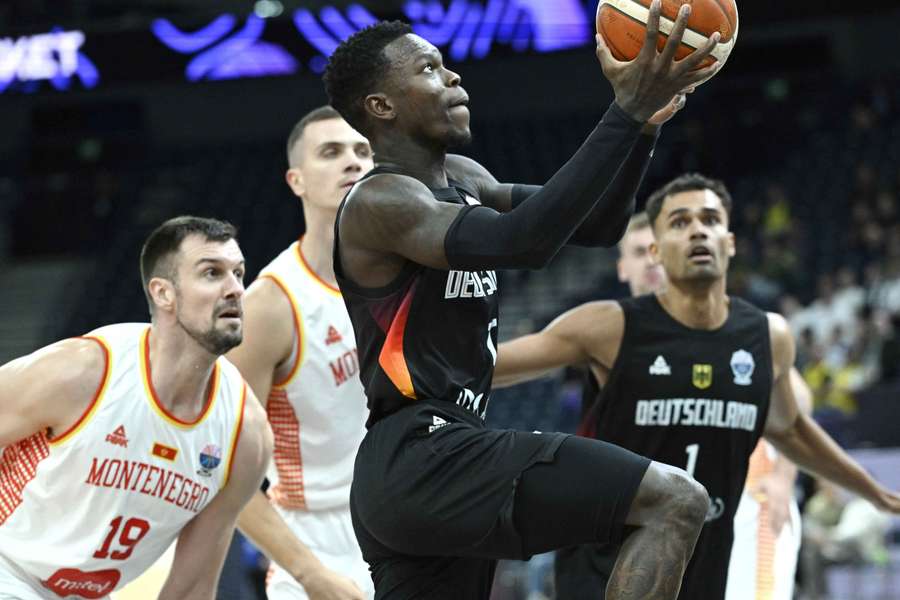 Dennis Schroder em ação no Eurobasket