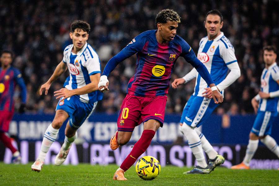 Il Barcellona si approccia al derby contro l'Espanyol con un vantaggio di +7 sul Real Madrid