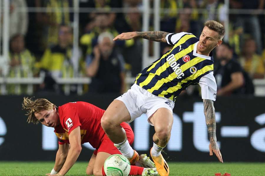 Kyniske tyrkere straffede effektivt FC Nordsjællands forsvars-fejl i Conference League