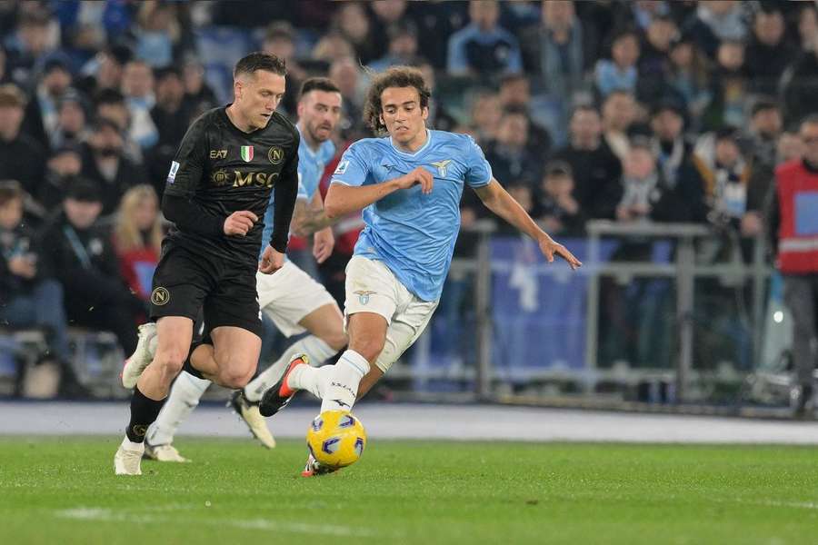 Newcastle challenging Aston Villa for Lazio midfielder Guendouzi