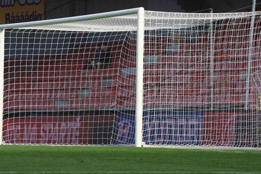 Korupční kauza se rozjíždí, Korupční kauza se rozjíždí,