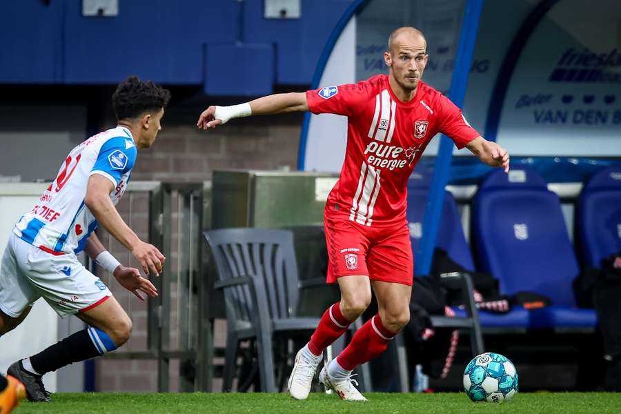 Černý v prvním zápase play off proti Heerenveenu při výhře Twente 2:1 skóroval, odveta se hraje v neděli.