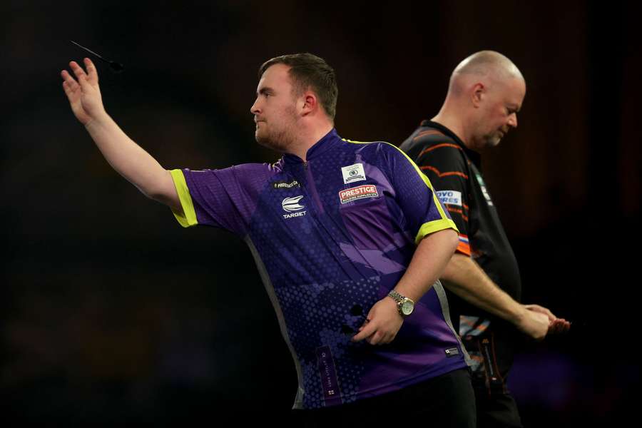 Teenager Littler beat Barney to reach the PDC World Championship quarters
