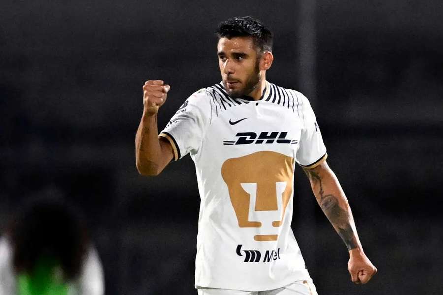 Eduardo Salvio está atualmente no Pumas, do México