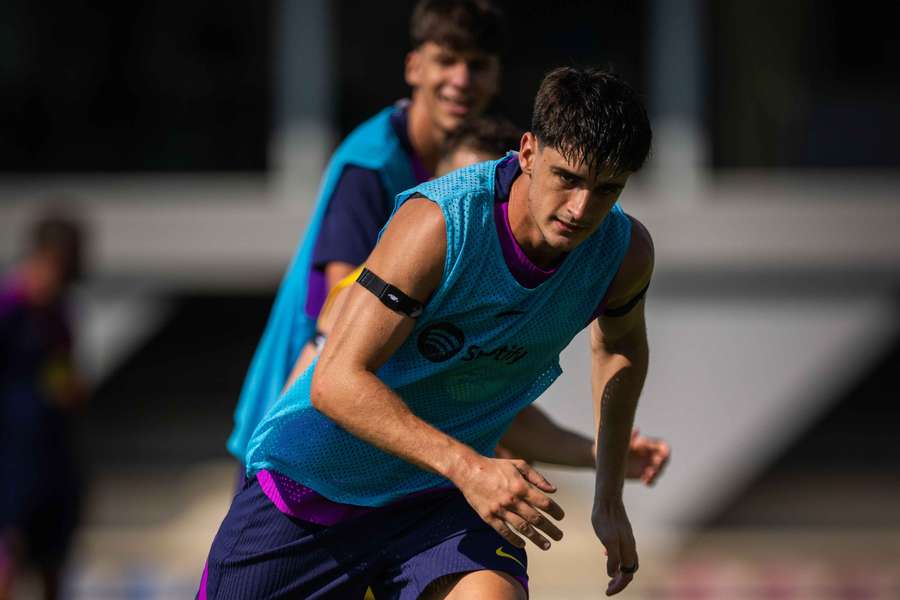 Pau Víctor, durante uno de sus últimos entrenamientos con el Barça antes de firmar con el SC Braga