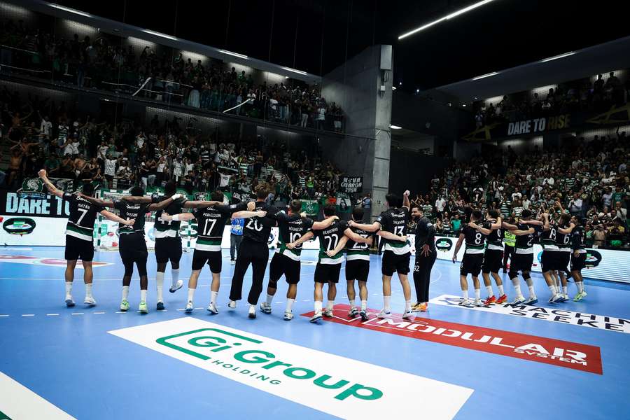 Sporting venceu o Veszprém