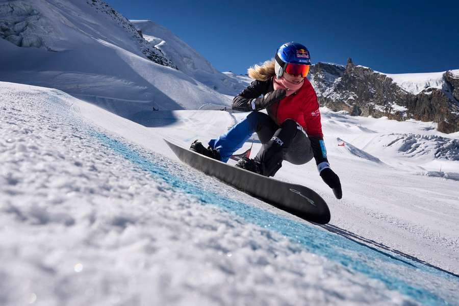 Adamczyková obsadila ve druhém závodě Světového poháru v Číně sedmou příčku.