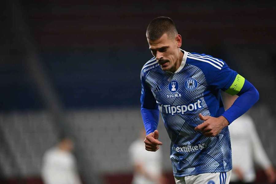 Kliment je přestupovým cílem Slavie.