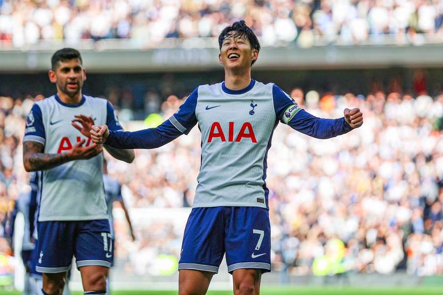 Heung-Min Son bejubelt seinen Treffer gegen West Ham United.