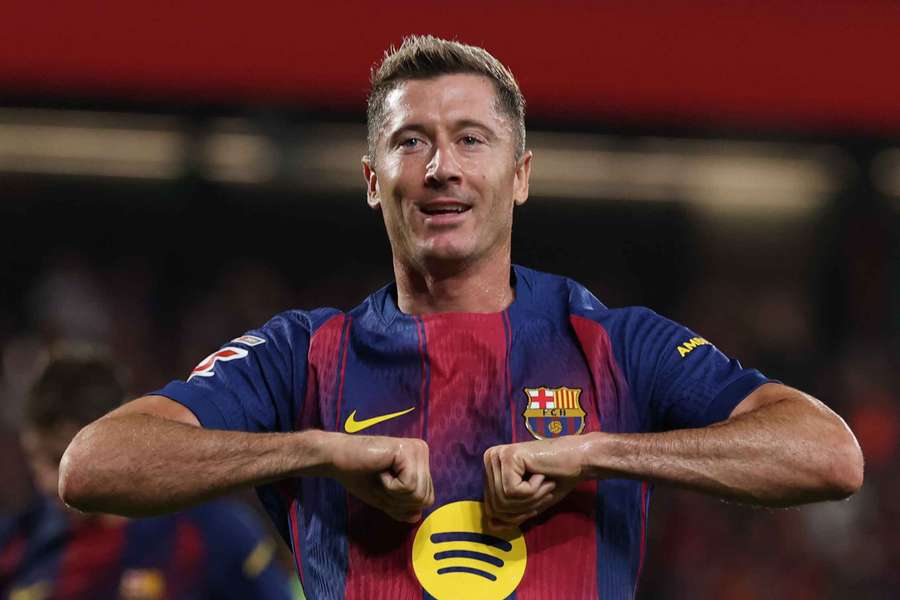 Lewandowski celebra uno de sus goles