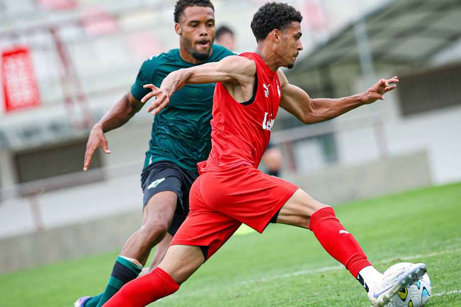 Santa Clara venceu Moreirense em Esposende Santa Clara venceu Moreirense em Esposende