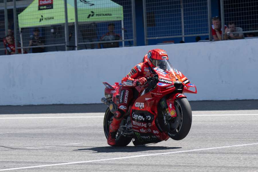 Marc Marquez in pista con la Ducati