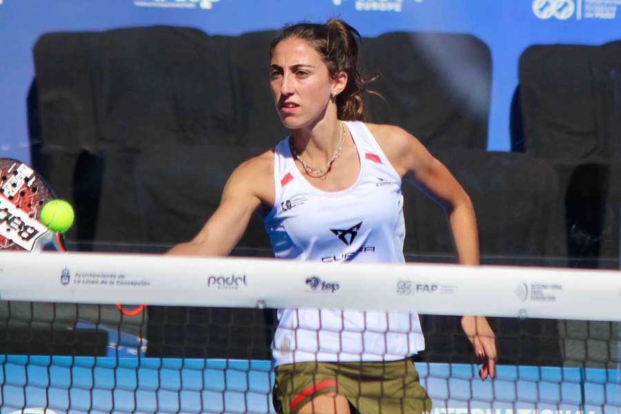 Alexandra Silva estreia-se no circuito Premier Padel