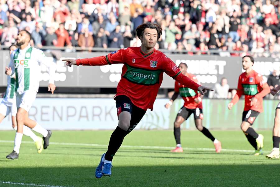 Koki Ogawa na een doelpunt in de Eredivisie, tegen FC Groningen (6-0)