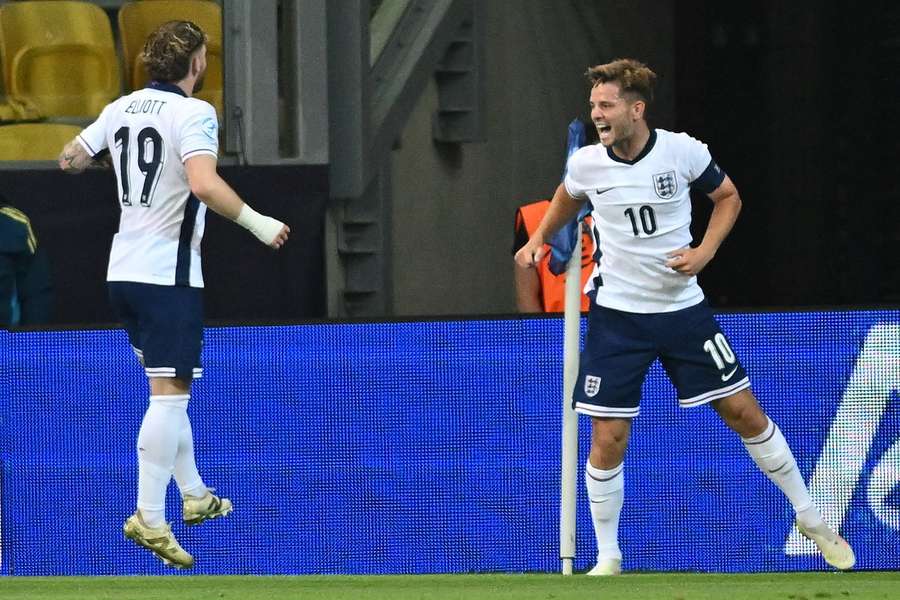 Harvey Elliott and James McAtee celebrate scoring