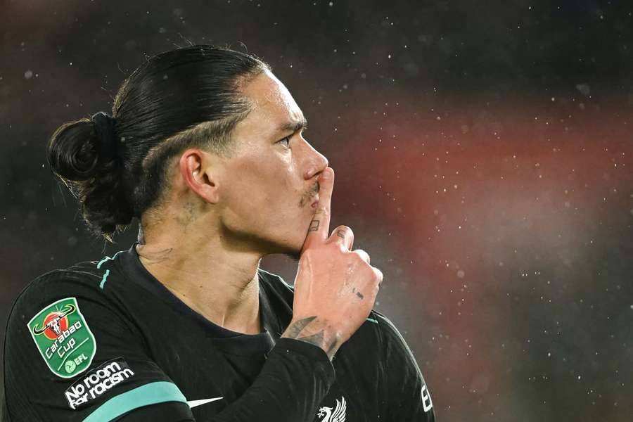Núñez provoca torcida do Southampton após marcar no St Mary's Stadium