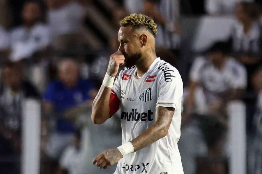 Neymar em ação pelo Santos